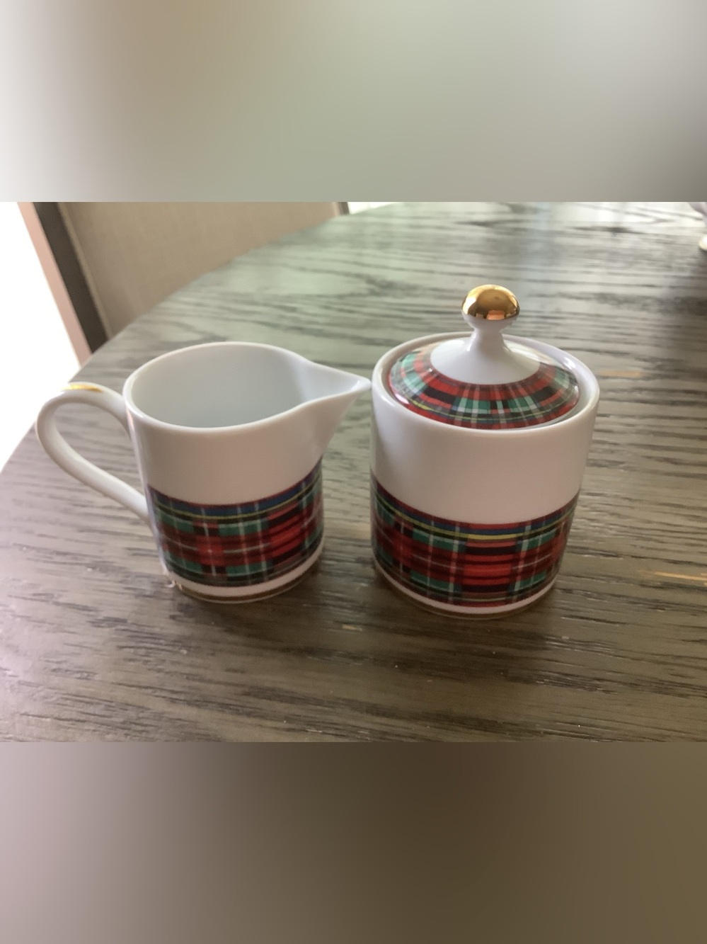 William Sonoma Stuart Dress Tartan Creamer & Sugar Bowl set EUC